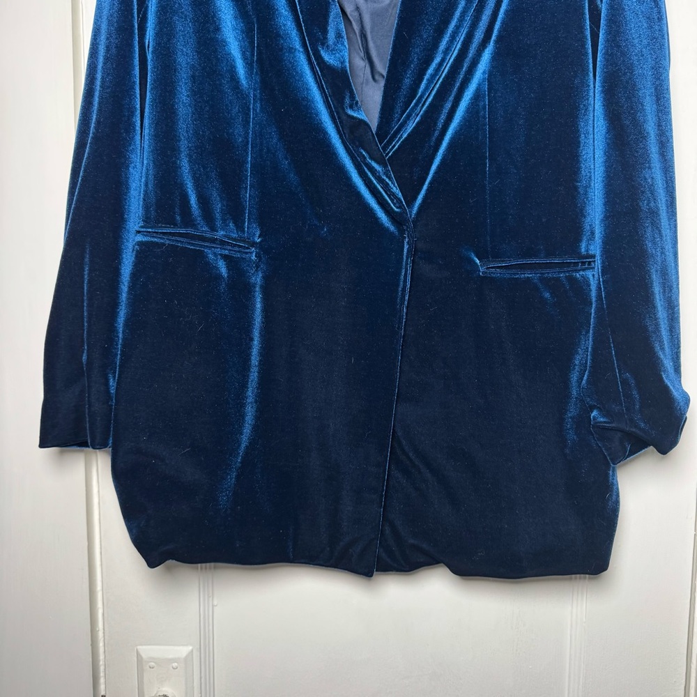 Forever 21 Oversized Velvet Blazer Jacket Blue Cocktail Medium - Picture 3 of 14